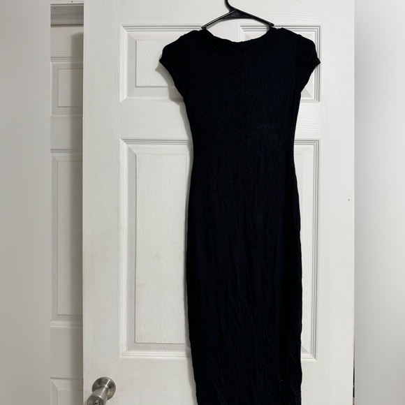 Type: Black dress Brand: See you Monday Size: S - Picture 2 of 3